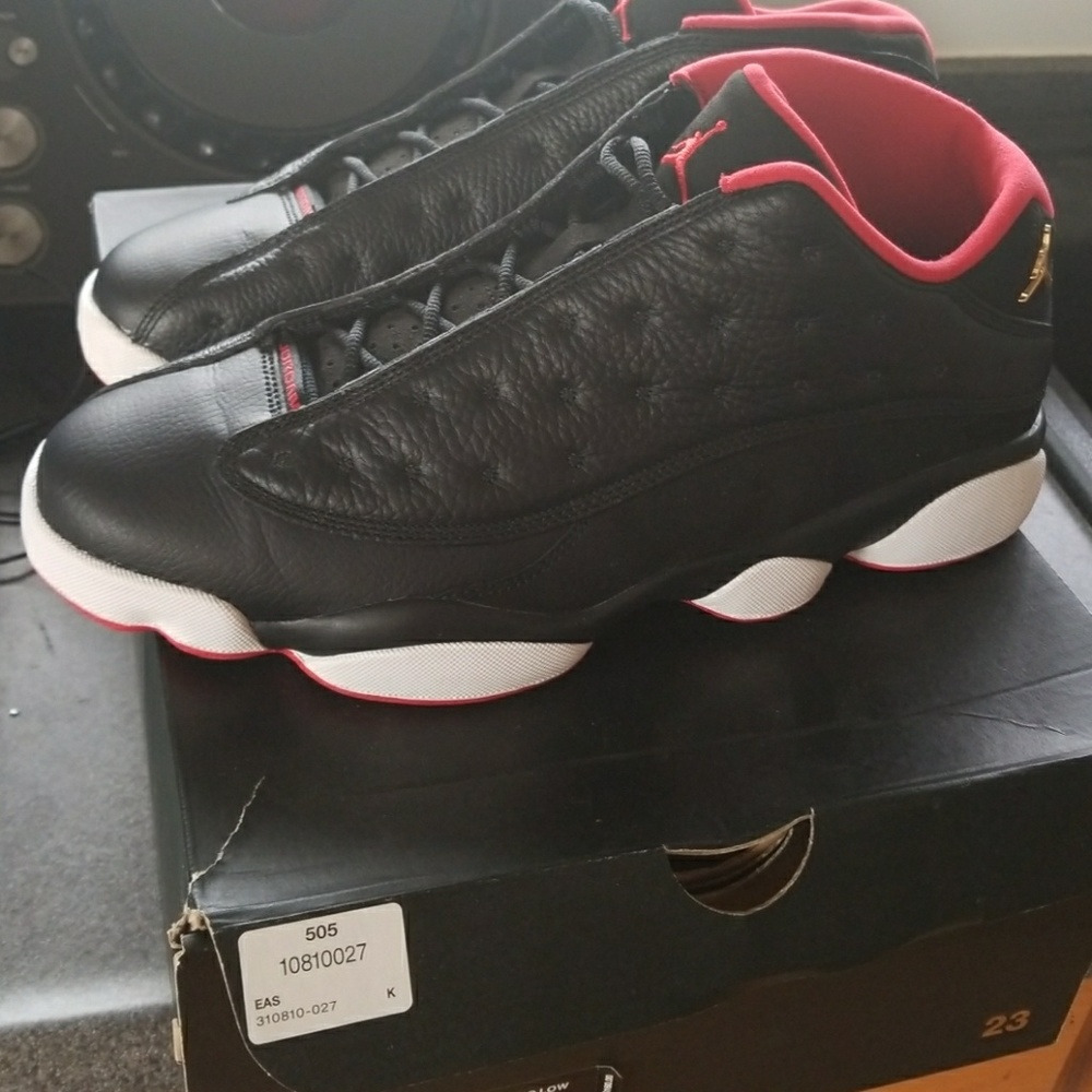 Jordan 13 low bred.
